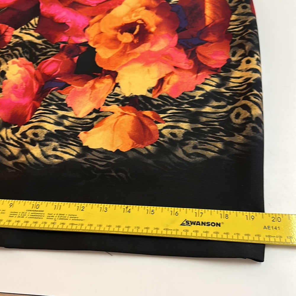 Julian Taylor cocktail dress size 12, NWT floral black scuba fabric knit mid arm - Picture 9 of 13